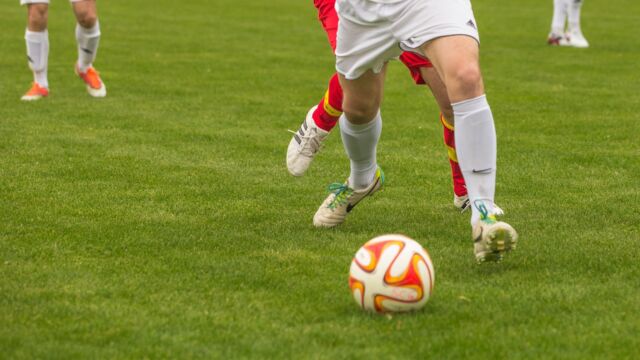 Jagiellonia Białystok przegrywa na własnym stadionie z liderem Ekstraklasy