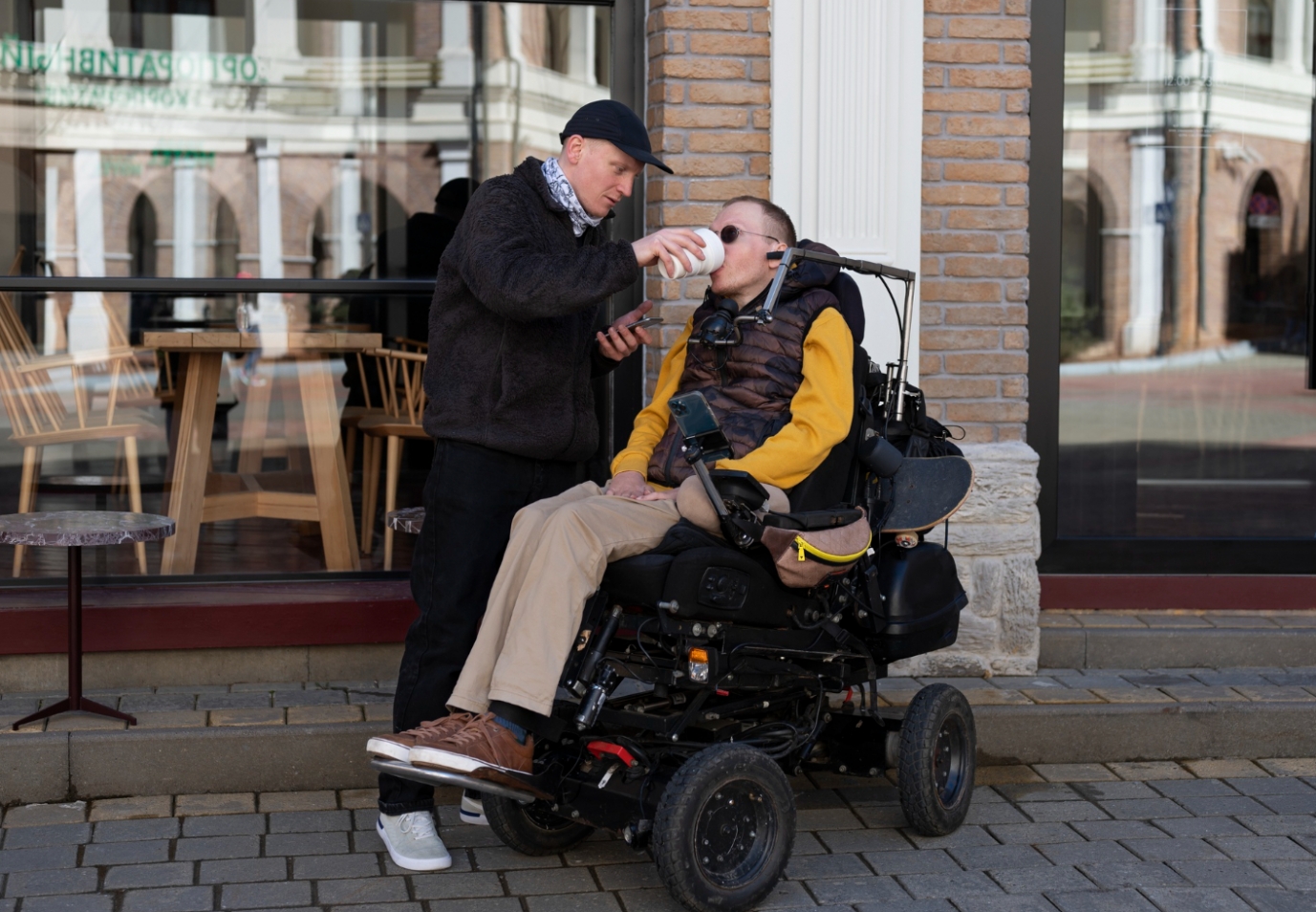 Projekt wsparcia dla osób z niepełnosprawnościami w regionie Podlasia: szansa na zdobycie 10 milionów złotych na dostosowanie domów i mieszkań