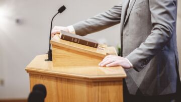 Tadeusz Truskolaski dąży do utrzymania stanowiska prezydenta Białegostoku, a PiS dominuje w sejmiku województwa