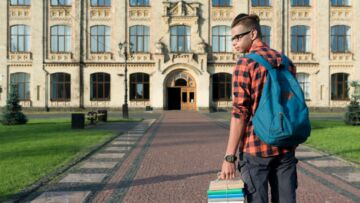Politechnika Białostocka uruchamia wcześniejsze świętowanie Dnia Informatyka pełne atrakcji dla studentów