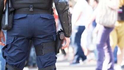 Pod białostocką lupą: policja bada zniszczenie pomnika Ludwika Zamenhofa