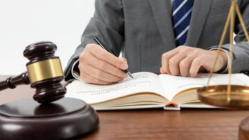Proces taksówkarza oskarżonego o spowodowanie śmiertelnego wypadku – przesłuchanie ratowników medycznych