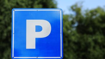 Białystok zyska nowe parkomaty i zmienia operatora – rewolucja w systemie opłat!