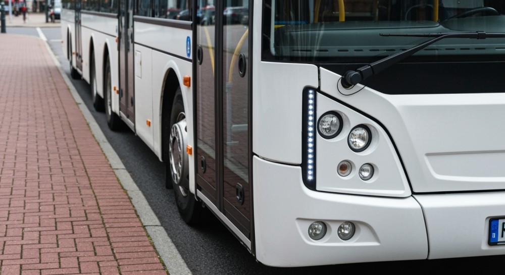 Białystok zyska nowoczesne niskoemisyjne autobusy – umowy już podpisane!
