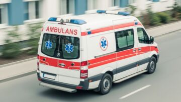 Chłopiec utknął na ściance w skateparku. Policja przeprowadziła nietypową akcję ratunkową
