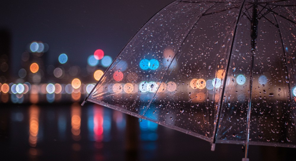 Jesień 2025 w Polsce: Czy czeka nas złota pora roku z rekordowym ciepłem? Sprawdź prognozy!