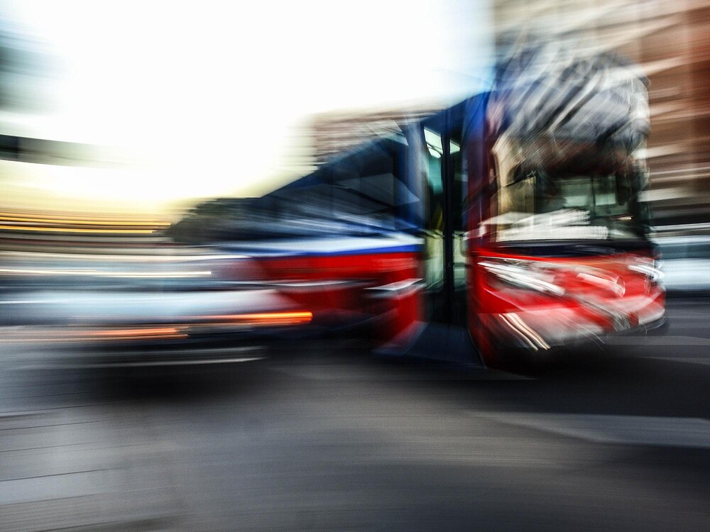 Tragiczna śmierć pasażera: Autobus ciągnie mężczyznę po ulicy w Białymstoku