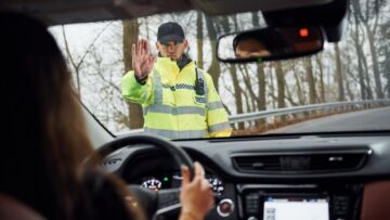 Uwaga kierowcy! Policja zwiększa kontrole na drogach w długi weekend