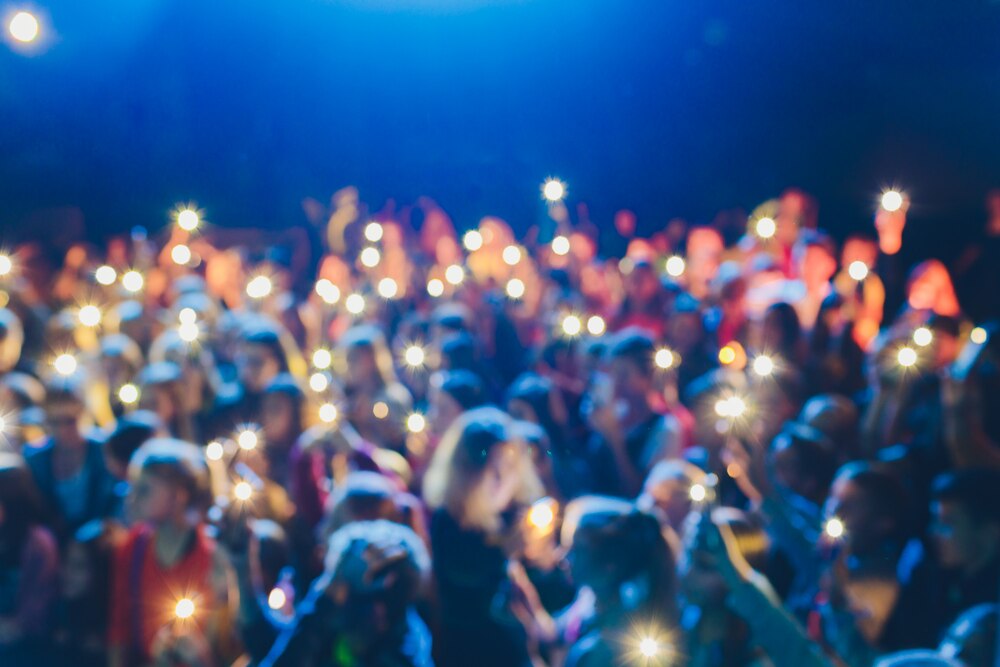 Wielkie Pożegnanie Wakacji z GCK: Festyn, Targi i Koncerty!