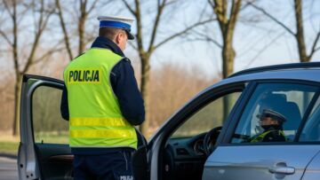 Kierowca z Białegostoku zatrzymany za jazdę pod wpływem marihuany i posiadanie narkotyków