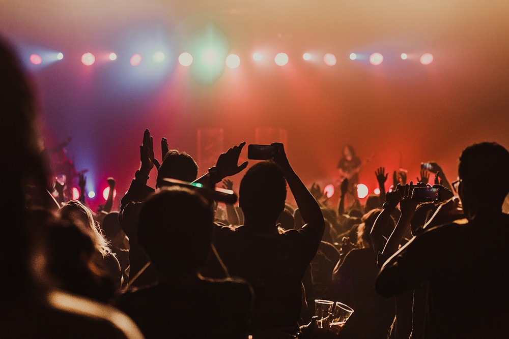 Świąteczna magia muzyki w Białymstoku: koncert w MDK pełen emocji