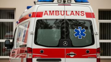 Dzielnicowi wsparli potrzebującą seniorkę w mroźny dzień