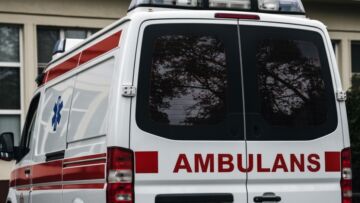 Policjanci w Białymstoku uratowali życie nieprzytomnej kobiety