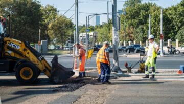 Przebudowa drogi w Katrynce: nowa kostka brukowa i oświetlenie wkrótce dostępne!